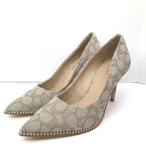 Coach Waverly Logo Pumps Beige Metallic Gold Bead Trim Sz. 7B No Box